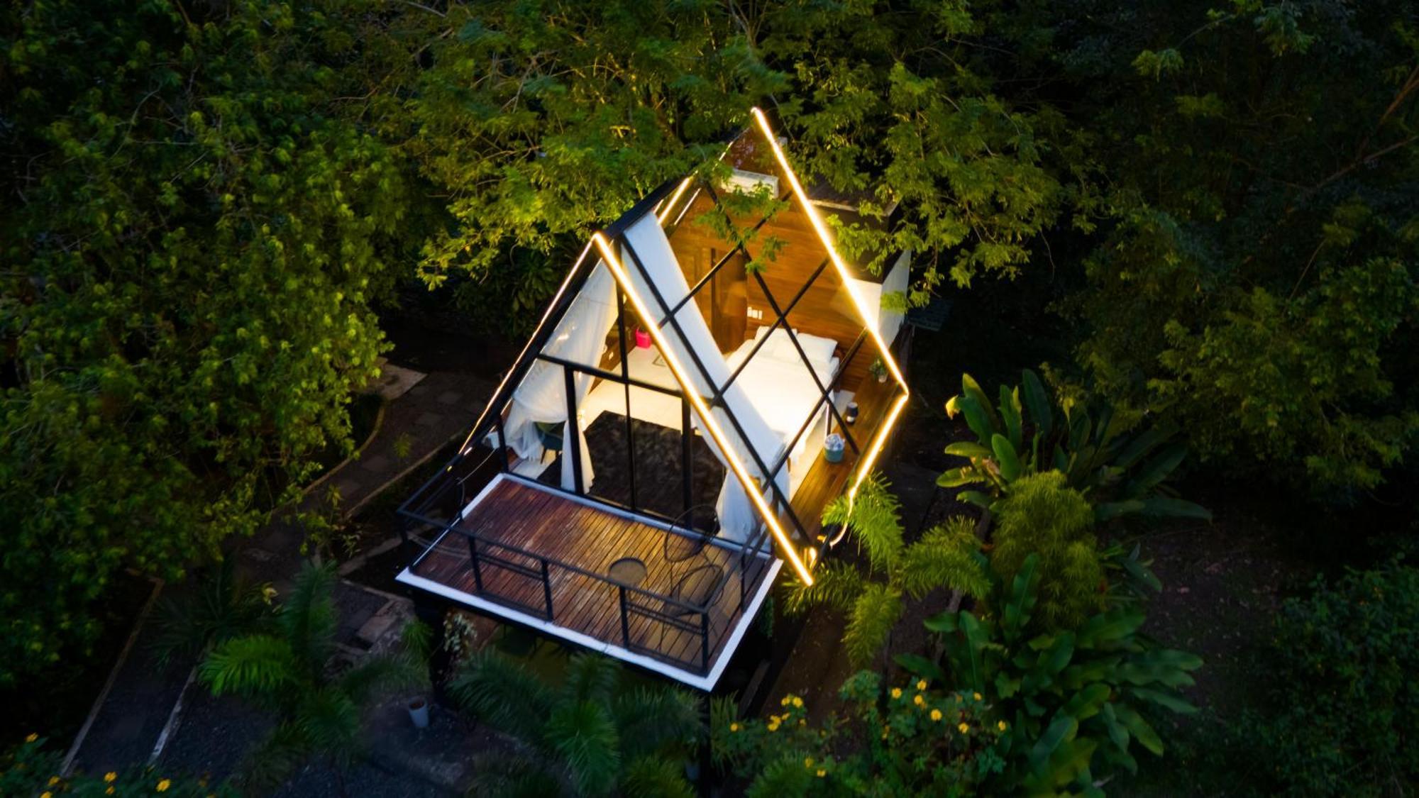 Mali'S House Hotel La Fortuna Exterior photo